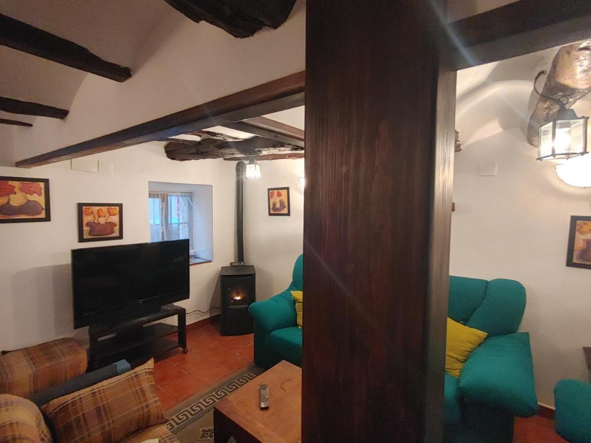 Casa Rural Sarrion เตรูเอล ภายนอก รูปภาพ